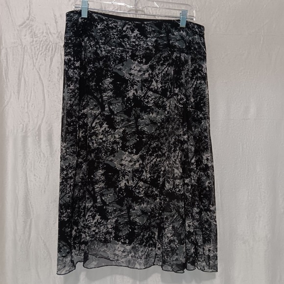 Whimsigoth Grunge Womens Flowy Mesh Skirt‎ Sz M  Black Gray White Lined Stretch - Picture 2 of 9